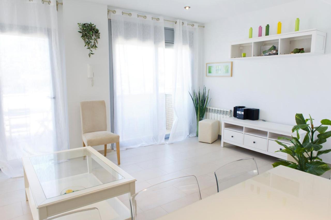Ferienwohnung Tranquil Duplex In Sitges, Barcelona,Sea Views, Parking, Terrace Exterior foto